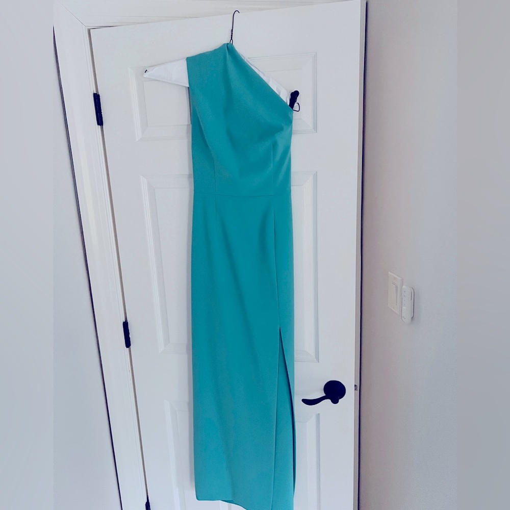 One Shoulder Turquoise Gown